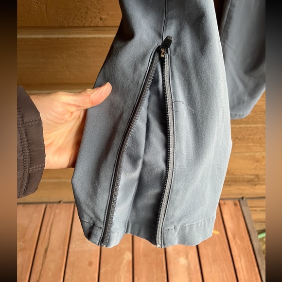 Lowe Alpine hiking and trekking pants women’s size 10. Very good used condition. - Picture 6 of 16